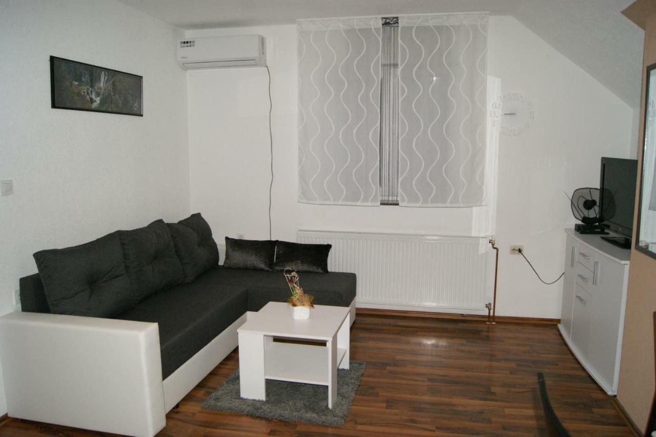Апартаменты Apartman Vidovic Кореница Экстерьер фото